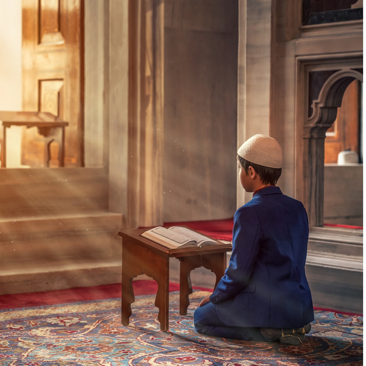 Quran teacher for kids teaching a young girl online